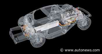 Lamborghini says first plug-in hybrid will have 986-hp powertrain