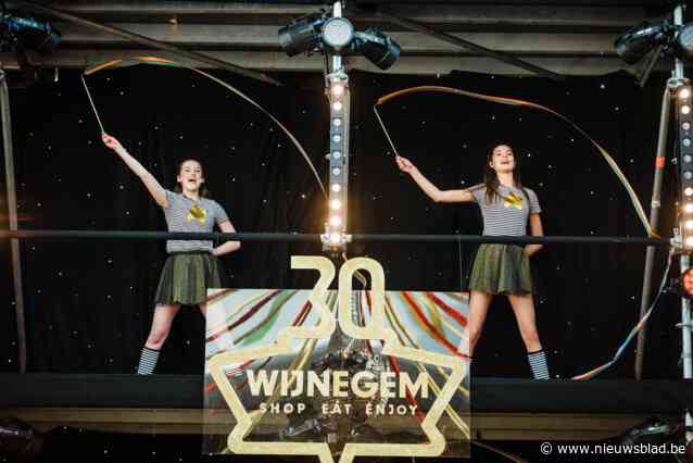 Shoppingcenter danst, zingt en klinkt op dertigjarig bestaan: musical en huldebetoon aan jubilarissen