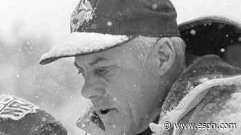 Hall of Fame Vikings coach Grant dies at age 95