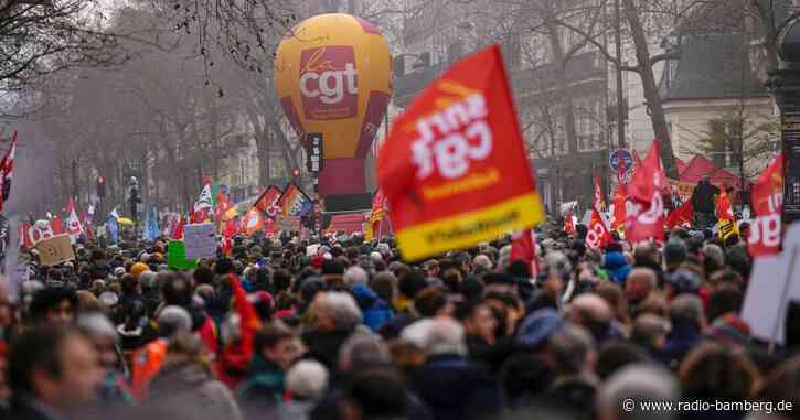 Frankreich: Hunderttausende demonstrieren gegen Rentenreform