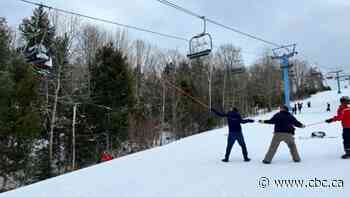 'I was terrified': Skiers need to be rescued after chairlift malfunction at New Brunswick resort