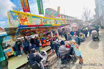 Halle blüht auf - und friert ein