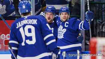 Maple Leafs score four times in the second period, down McDavid's Oilers 7-4