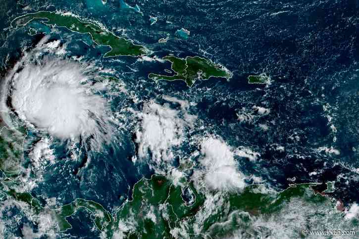 How a switch to El Niño could affect hurricane season