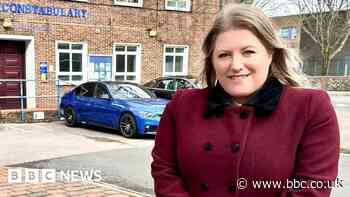 Hampshire police station front desk closures to be reversed