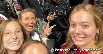 How this 1980s St. Edward star got connected to the top-ranked South Carolina women's team