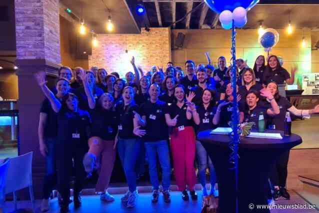 Verpleegkundigen krijgen eerst comedy en dan netwerkmoment gepresenteerd