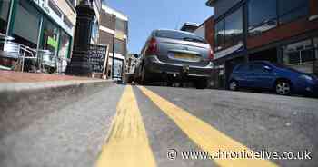 Parking on faded yellow lines and will drivers will get a fine - what the police say