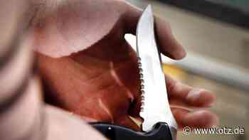 Mann verletzt seine Beifahrerin mit Messer - 13-Jähriger wird auf Spielplatz mehrfach geschlagen - Polizeimeldungen aus Jena