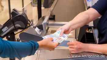 Kolumne „Der Haushälter": Vom Geldabheben an der Supermarktkasse