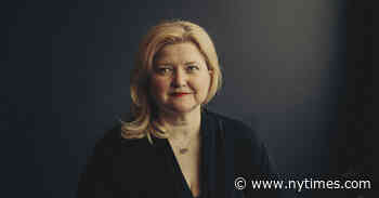 A Conductor Arrives at Encores! With Jerry Herman’s ‘Dear World’