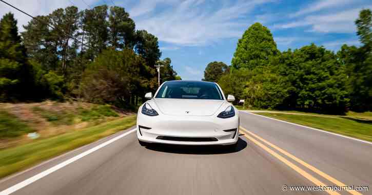 Man Is Able to Unlock Tesla Model 3, Drive Away and Pick Up Kids - But It Wasn't His Tesla