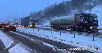 UK braced for more snow, ice and a -12C deep freeze