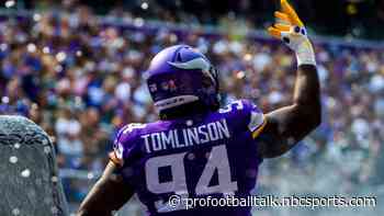 Browns poach Dalvin Tomlinson from Vikings