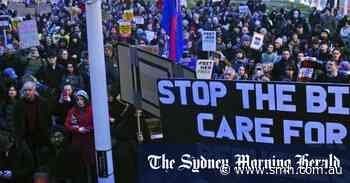 Migrant-descendant minister says there’s ‘too much’ immigration in UK