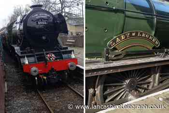 Train enthusiasts 'delight' as Flying Scotsman makes journey