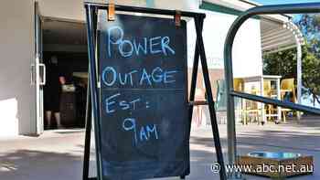 Worst blackout since cyclone sees 24,000 Midwest homes, businesses lose power for hours