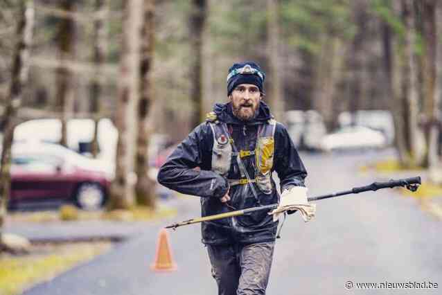 Ultraloper Karel Sabbe (34) neemt opnieuw deel aan de meest waanzinnige marathon ter wereld: “Vorig jaar werden bomen dieren en vroeg ik de weg aan een vuilnisbak”