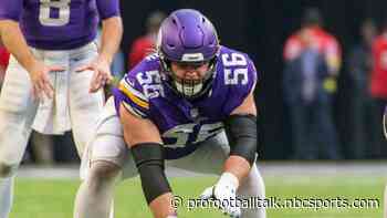 Garrett Bradbury agrees to new deal with Vikings