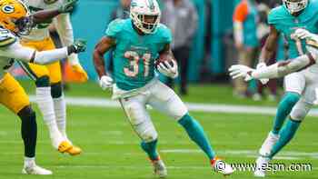 Fins twins: Miami locks up Mostert-Wilson RB duo
