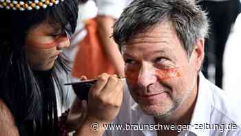 Symbole am Amazonas: Bundesminister im Regenwald