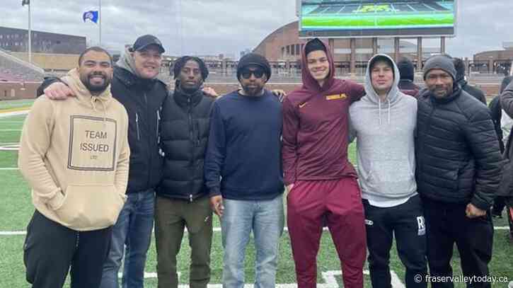 Recruit Ready prepares young football players for U.S. high school, college ranks