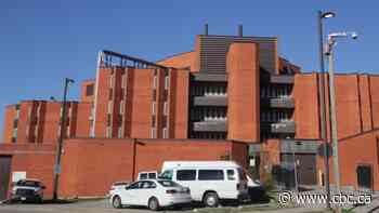 Inmate back in custody after being mistakenly let out of Hamilton jail: police