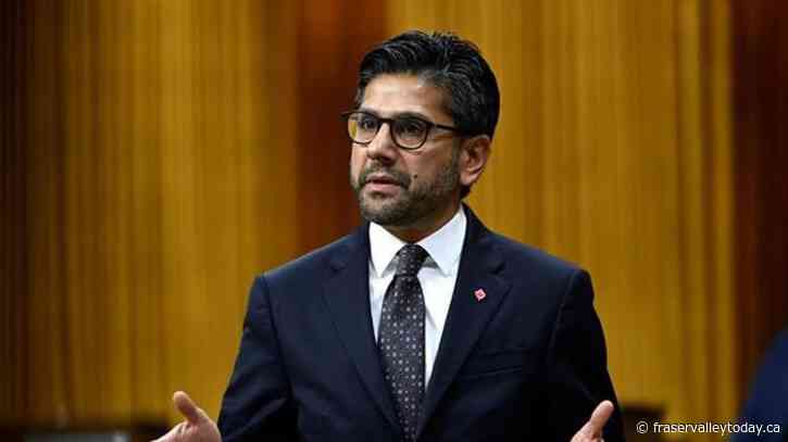 MP Yasir Naqvi drops parliamentary role in possible provincial Liberal leadership bid