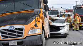 Senior suffers minor injuries in collision with Barrie school bus