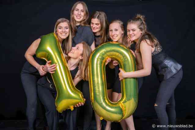 Geelse meidengroep Petticoat viert tiende verjaardag: “Ons eerste optreden in de Werft gaf ons een Sportpaleisgevoel”