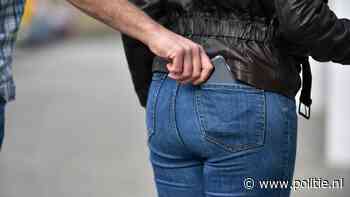 Arnhem - Meerdere zakkenrollers in de kraag gevat in Arnhem