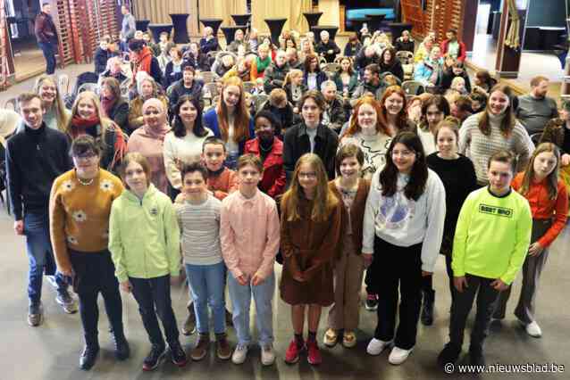 Davidsfonds reikt prijzen uit aan Junior Journalisten