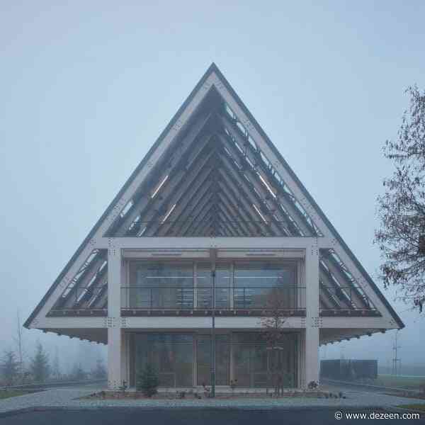 Mjölk Architekti creates gabled wooden headquarters for Czech timber company