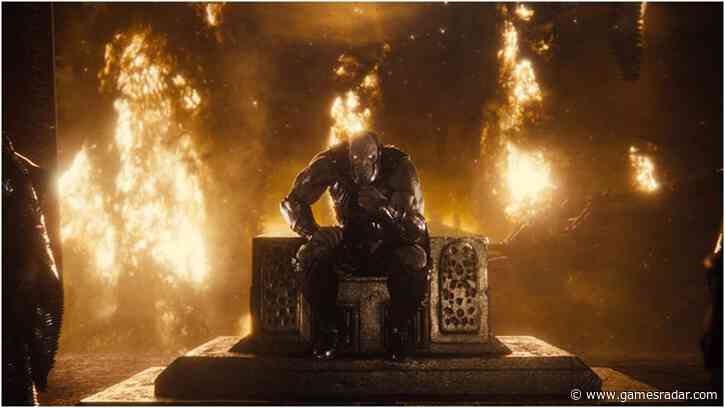 Zack Snyder shares cryptic DC tease