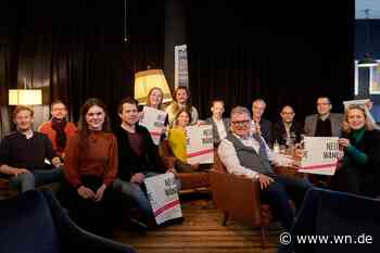 „Neue Wände“: 500 Studierende entern Theater