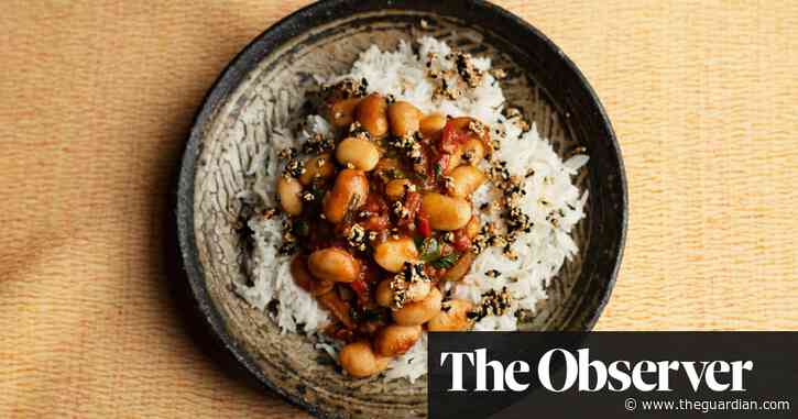Nigel Slater’s recipe for butter beans, miso and tomato