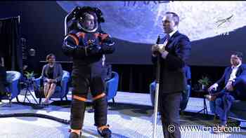 NASA Reveals Artemis 3 Moon Mission Spacesuit video     - CNET