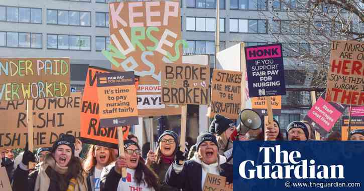 Breakthrough imminent on NHS nurses and ambulance staff pay talks, insiders say