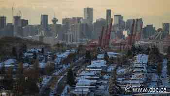 Home prices in Regina and Saskatoon still close to their peaks, CREA report