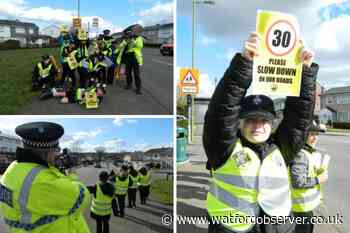 South Oxhey's Woodhall Primary School kids are 'mini police'