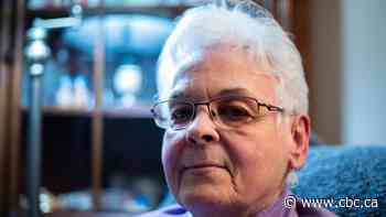 Brandon woman questions lack of care during air transport to Winnipeg after heart attack