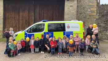 Pupils 'overjoyed' at meeting Ribble Valley police officers