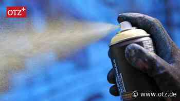 Fans des FC Carl Zeiss Jena sprühen in Schleiz: Eine blau-gelb-weiße Spur mit Folgen