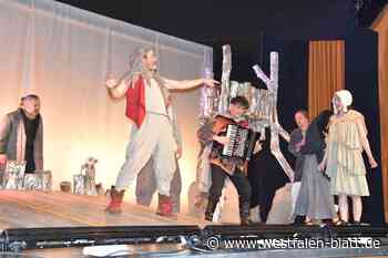 „Tyll“ beendet die Theater-Saison in Warburg