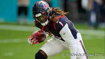 Broncos sign backup cornerback/returner Tremon Smith