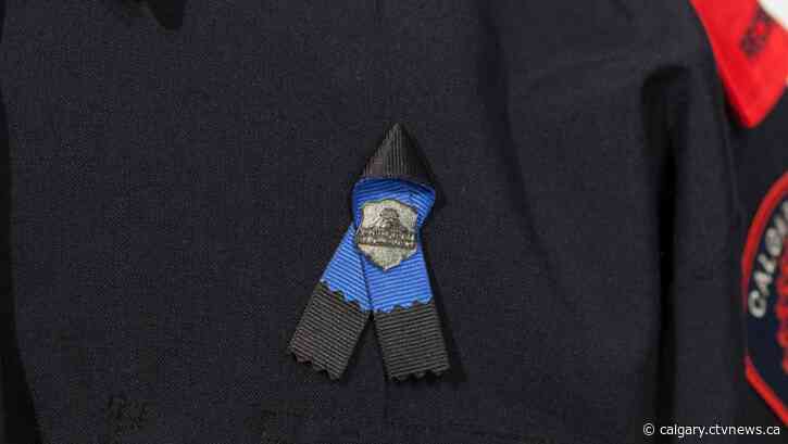 'Profound grief': Calgarians mourn the loss of Edmonton officers killed while on duty