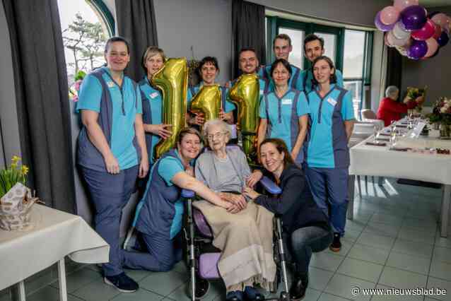 Magda uit Zandhoven, oudste inwoner van Benelux, viert 111de verjaardag met concert en haar favoriete kost