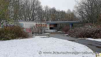 Lost Places Salzgitter: Die Aral-Tankstelle am Gummibahnhof