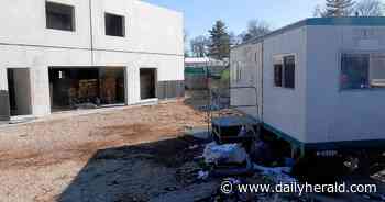 Construction Fox River Grove apartment complex stalled as contractors sue to get paid