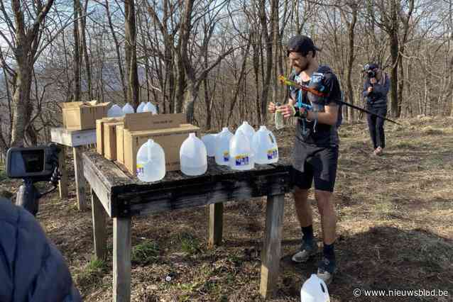 Hij doet het! Ultraloper Karel Sabbe haalt nét binnen de tijd finish van loodzware Barkley Marathons